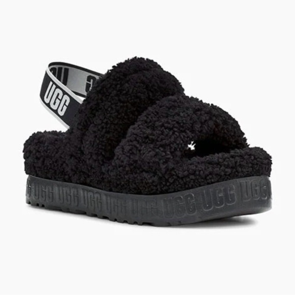 UGG Women's Black Fluffy Slippers